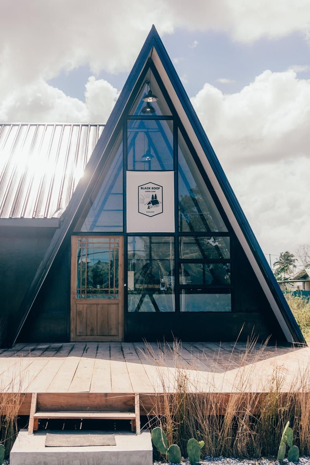 Black roof coffee camp