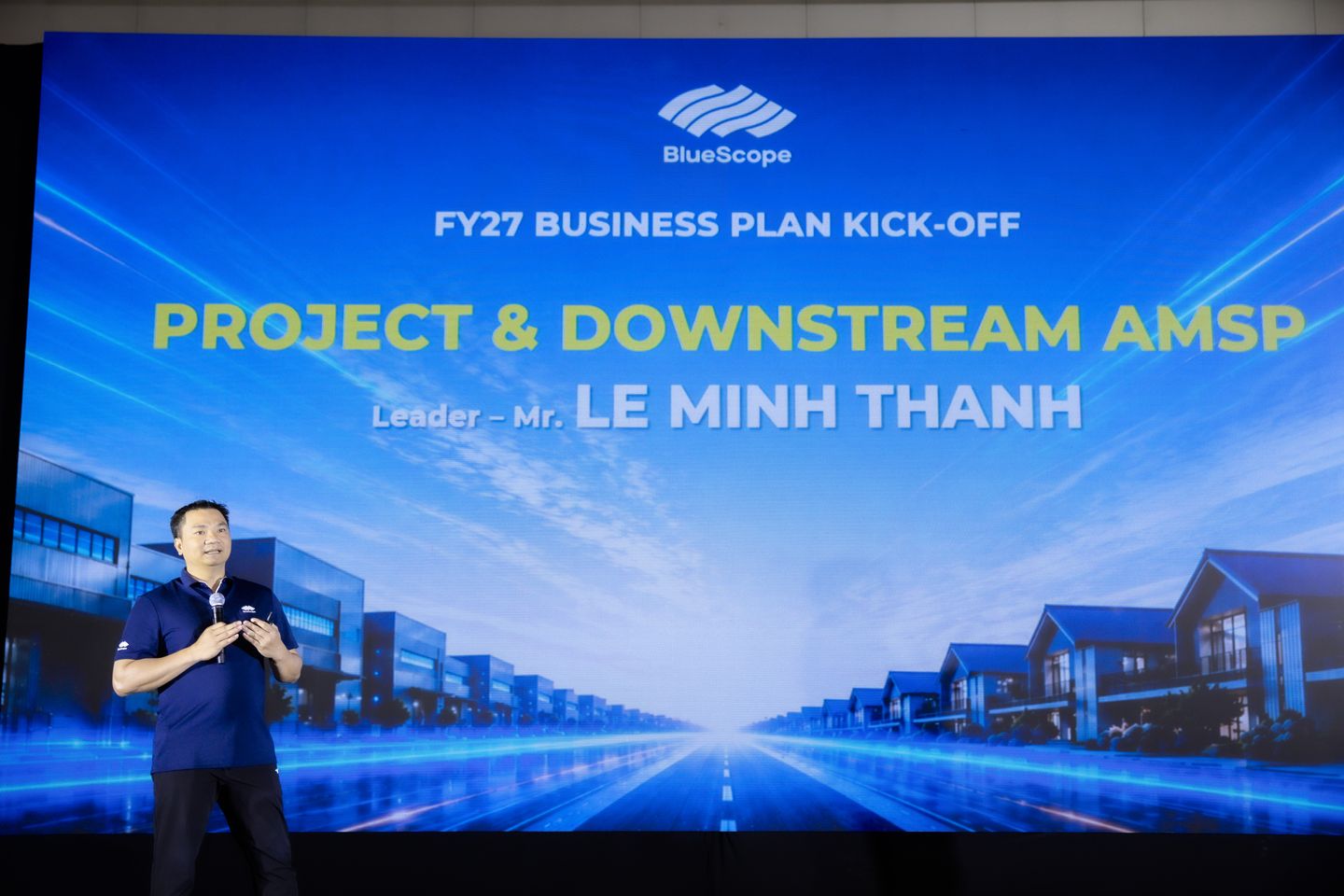 Ông Lê Minh Thành, Phó Tổng Giám đốc Kinh doanh mảng Dự án, chia sẻ chiến lược phát triển mảng dự án và Lysaght trong năm tài chính mới FY27.