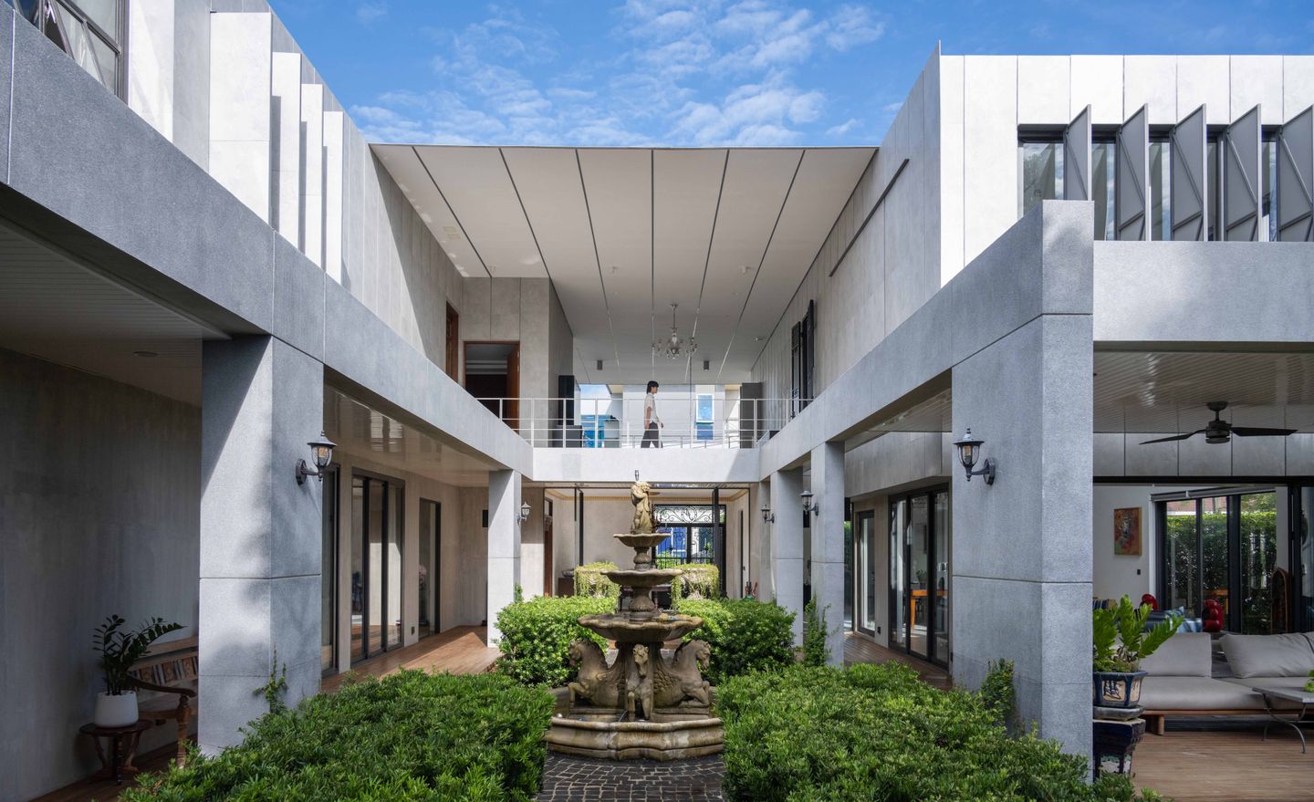 บ้านคุ้มแดดคุ้มฝนคุ้มลมคุ้มน้ำ