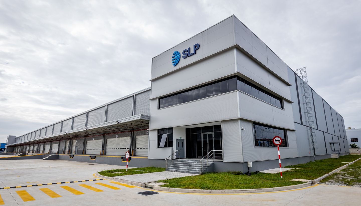 Nhà xưởng SLP Xuyên Á​